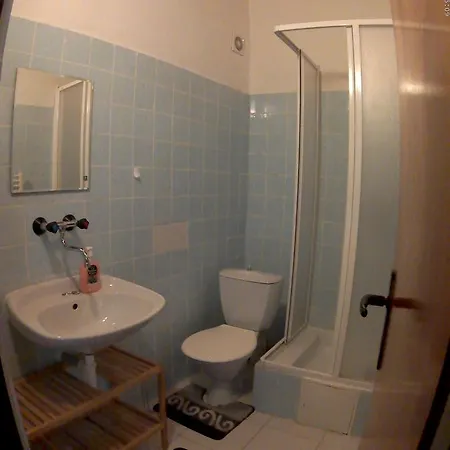 Guest house Davinci 2*