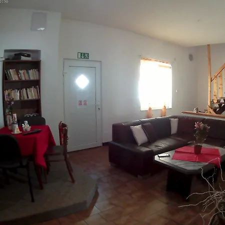 Davinci Guest house 2*